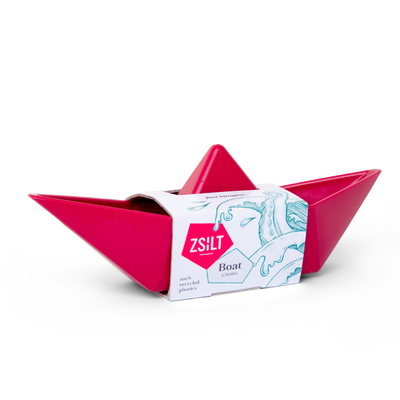 Zsilt red boat in packaging